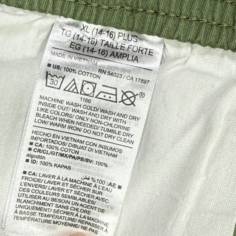 Old Navy Boys XL 14-16 Plus Sage Green Cotton Pull On Elastic Waist Shorts